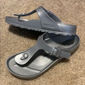 Silver rubber Birkenstock’s